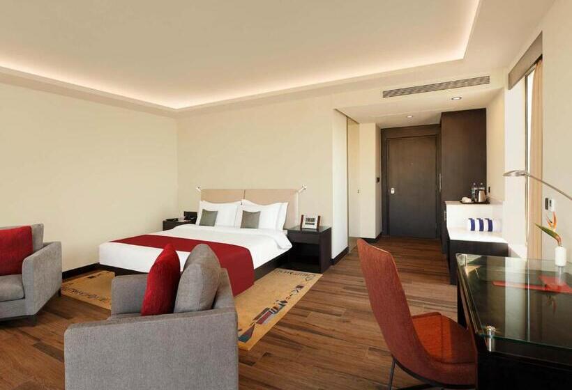 استراحتگاه Tiger Palace By Soaltee