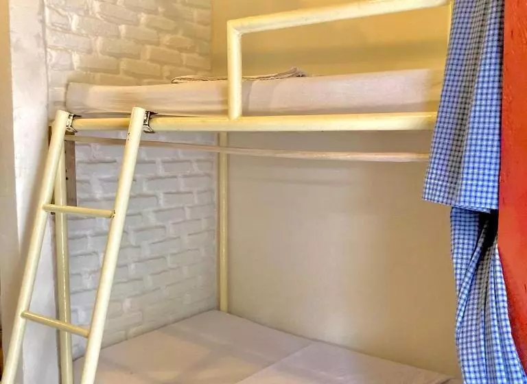 Retkeilymaja La Boheme Bajo