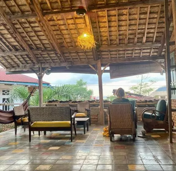 Retkeilymaja La Boheme Bajo