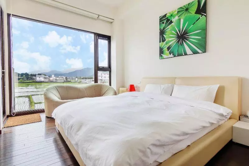 تختخواب و صبحانه Aqua Star Villa Homestay