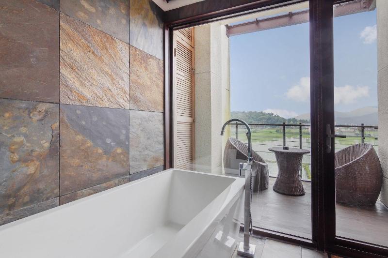 تختخواب و صبحانه Aqua Star Villa Homestay