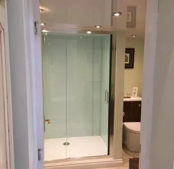 Aamiaismajoitus (B&B) Bonners Lodge