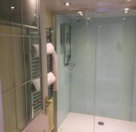 Aamiaismajoitus (B&B) Bonners Lodge