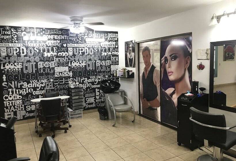 تختخواب و صبحانه Hostal Santo Domingo