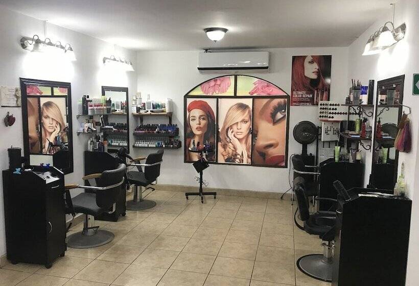 تختخواب و صبحانه Hostal Santo Domingo