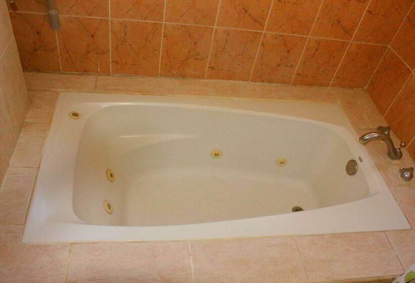 تختخواب و صبحانه Hostal Santo Domingo