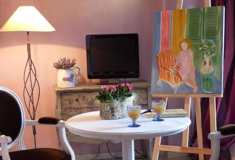 Aamiaismajoitus (B&B) La Mirandole