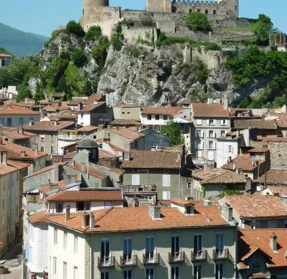 Aamiaismajoitus (B&B) La Mirandole