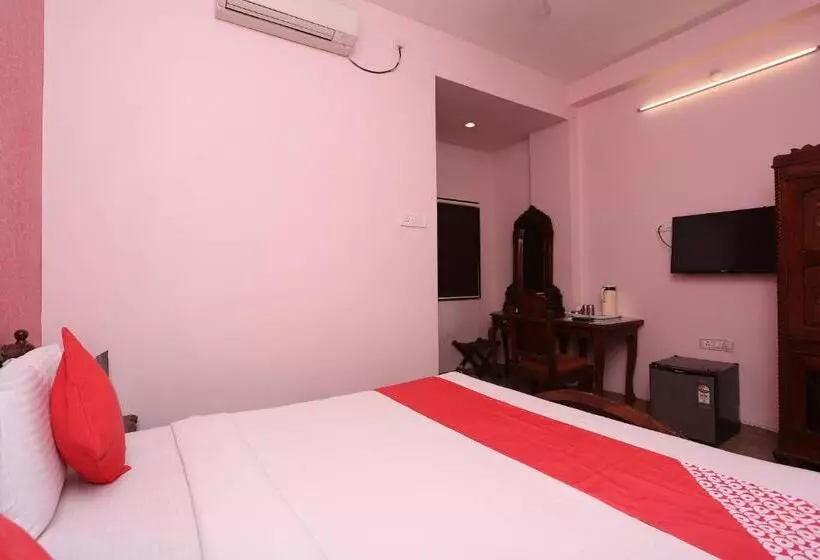 Hotelli Collection O Paradise