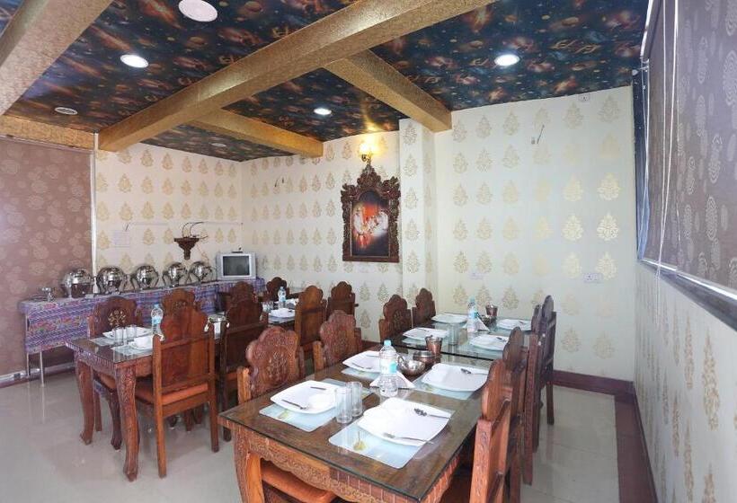 Hotel Collection O Paradise