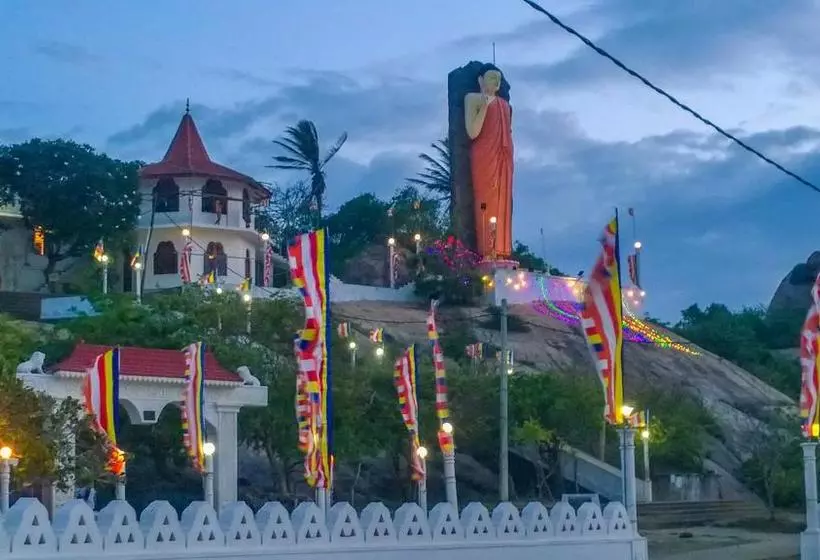 Crimson Holiday Resort