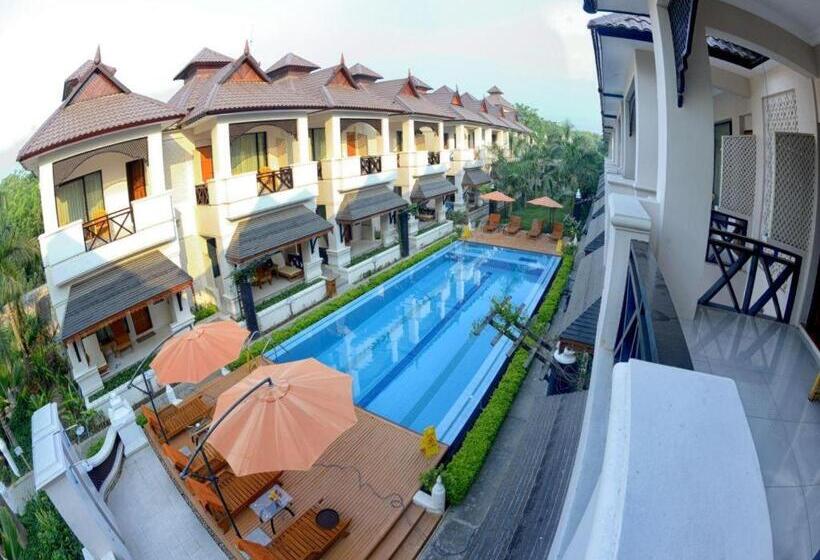 Shwe Taung Tan Hotel   Lake View