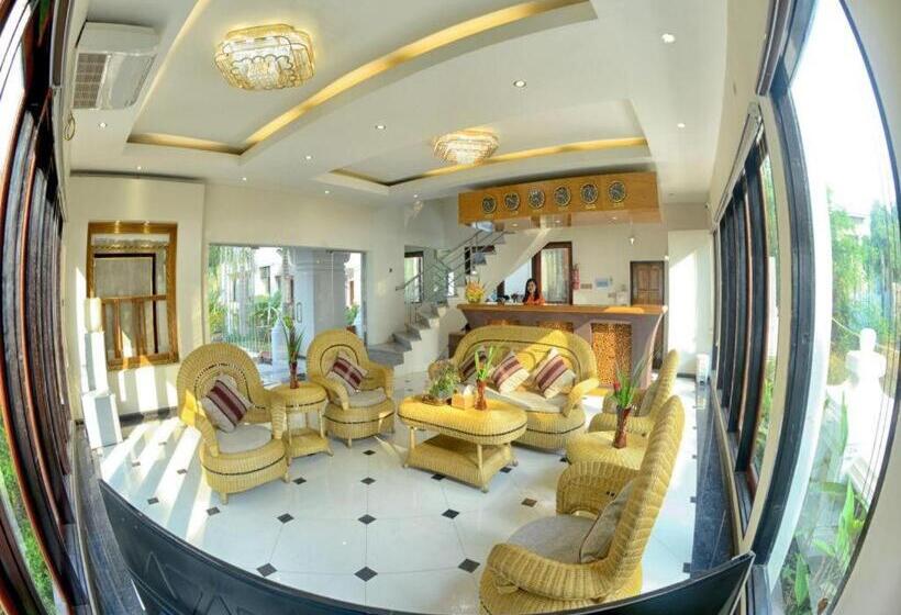 Shwe Taung Tan Hotel   Lake View