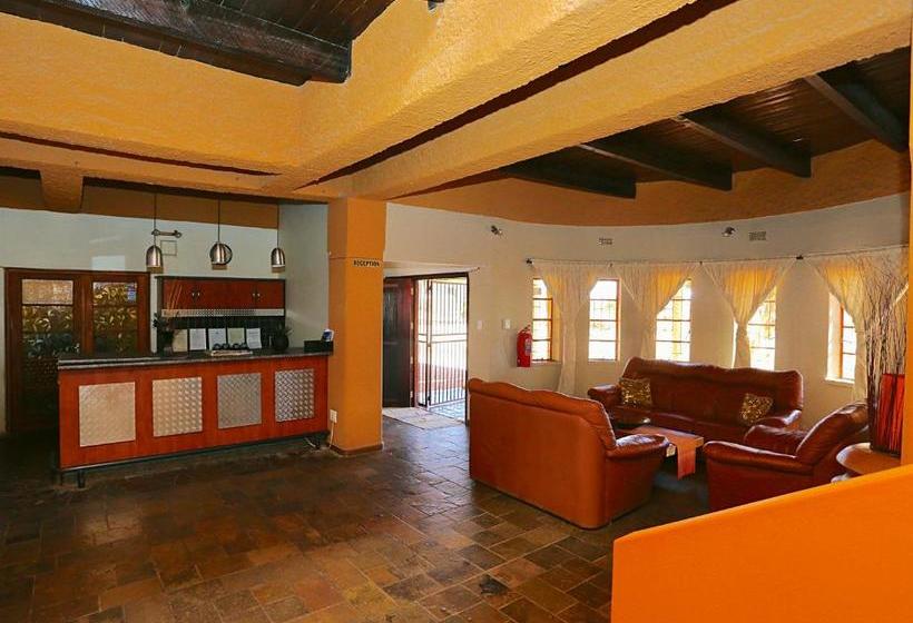 هتل Stoney S Country