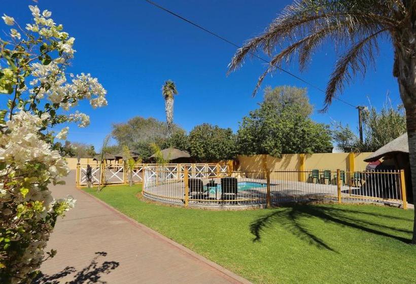 هتل Stoney S Country