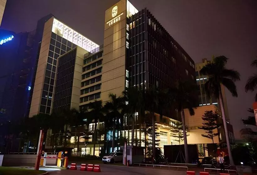 Hotelli The Thousand Lantern Lake