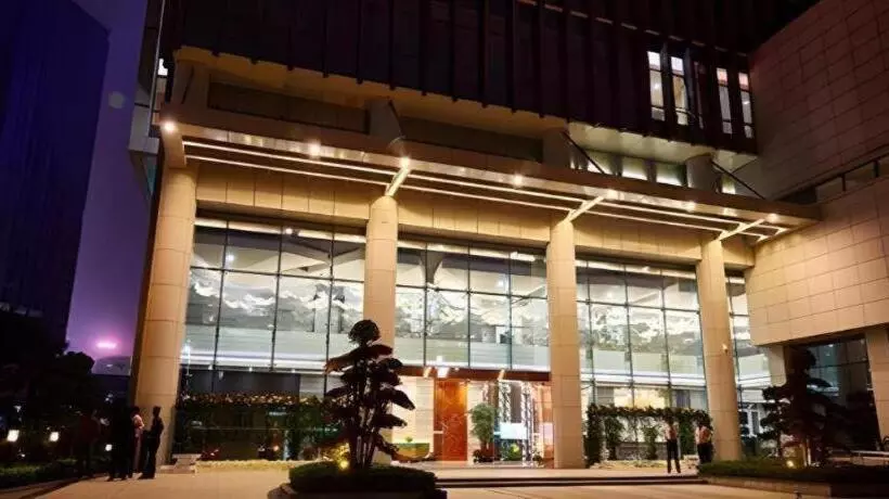 Hotelli The Thousand Lantern Lake