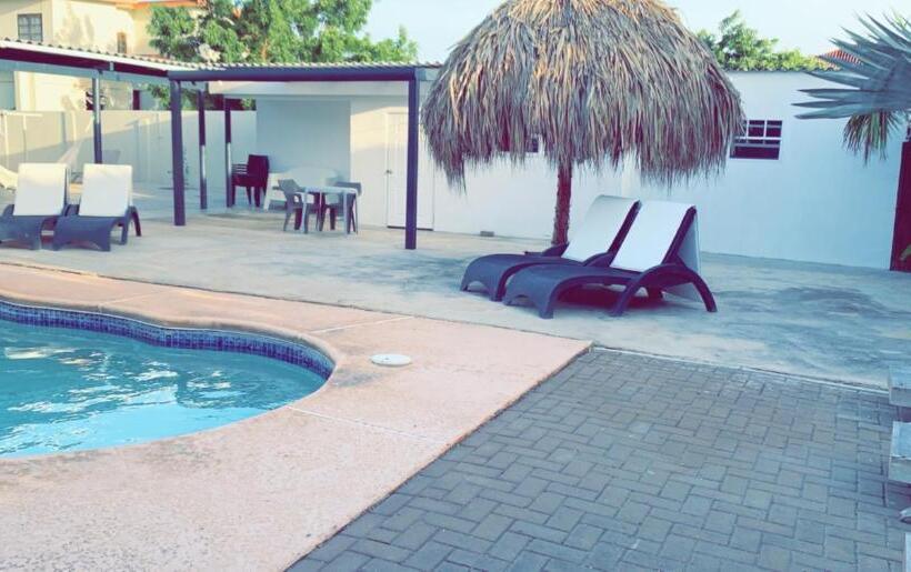استراحتگاه Apartment Curacao