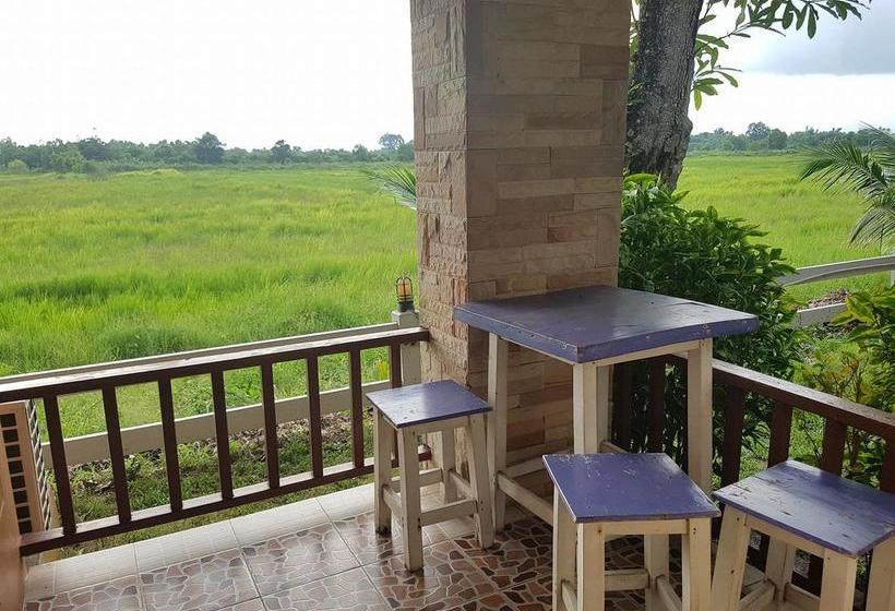 منتجع Baan Sila