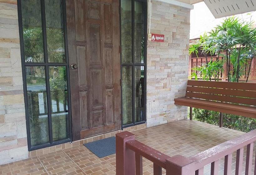 منتجع Baan Sila