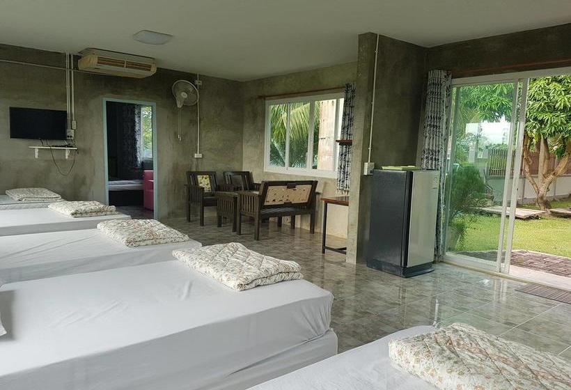 منتجع Baan Sila