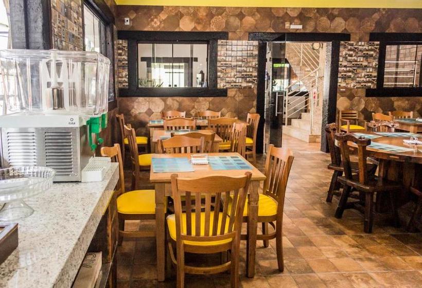 هتل E Pousada Dona Lídia