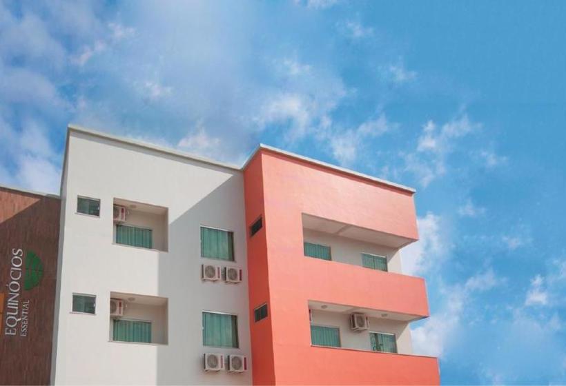 호텔 Equinocios Essential