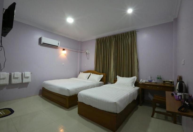 هتل Golden Dragon