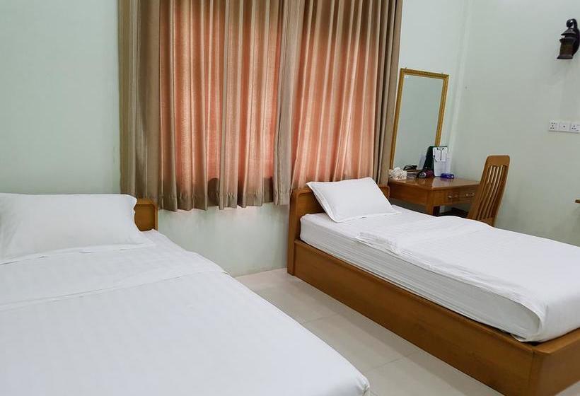 هتل Golden Dragon