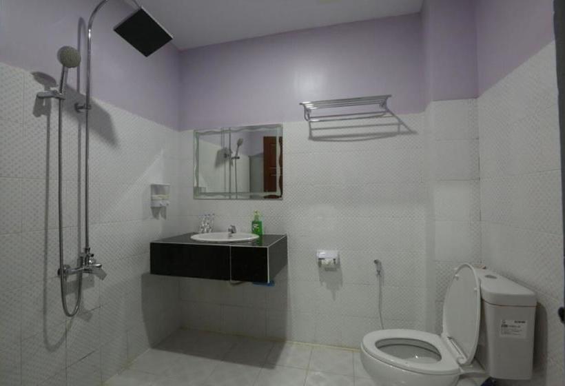 هتل Golden Dragon