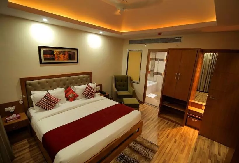 ホテル Hampi International
