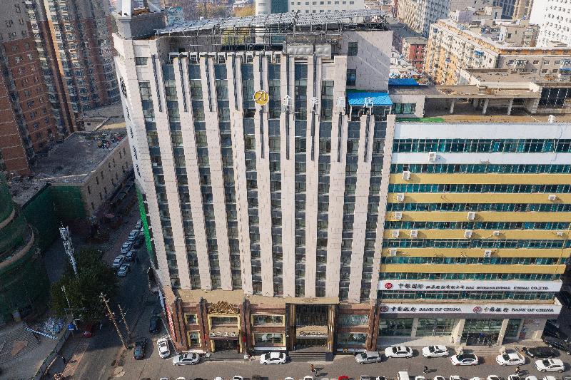 בית מלון כפרי Ji  Changchun Tongzhi Street Wanda Plaza