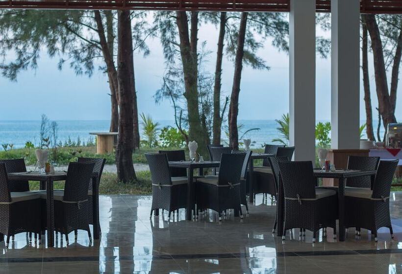 هتل Ngapali Paradise