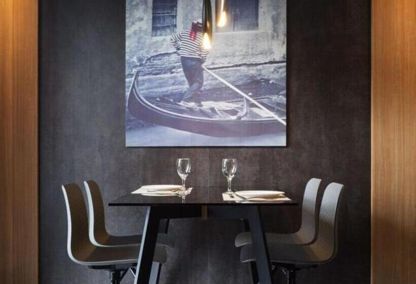 One Residence Hotel & Apartment