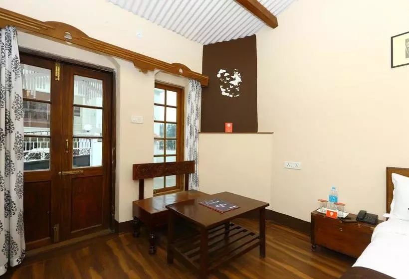 ホテル Oyo 9080 Hillwood Cottages