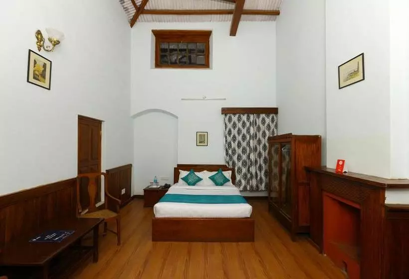 ホテル Oyo 9080 Hillwood Cottages