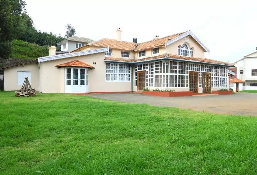 ホテル Oyo 9080 Hillwood Cottages