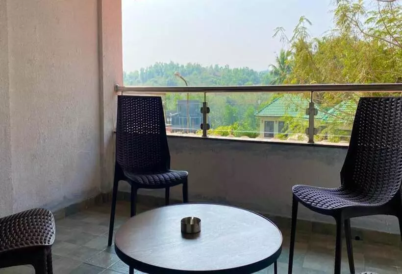 Hotelli Sadhana Executive