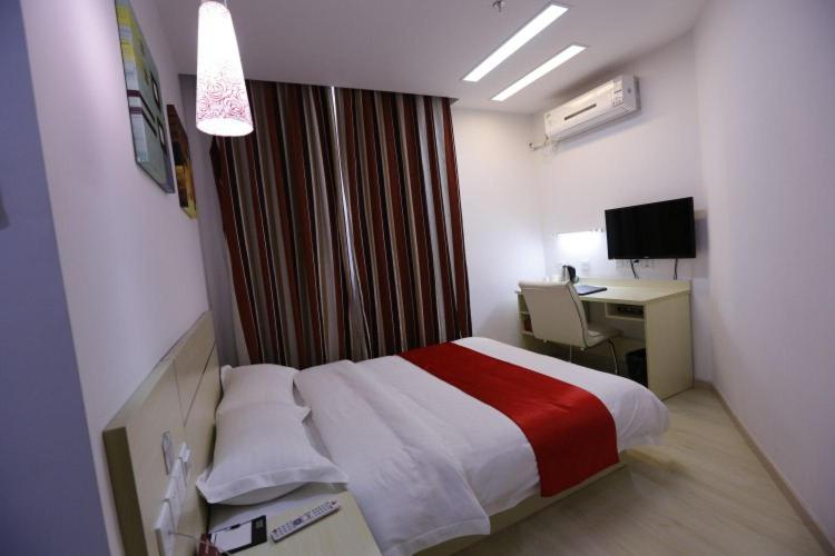 Отель Thank Inn  Guangdong Foshan Wenhua Bei Road