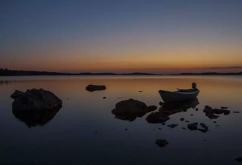 Wilderness Hotel Inari & Igloos