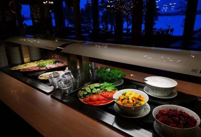 Wilderness Hotel Inari & Igloos