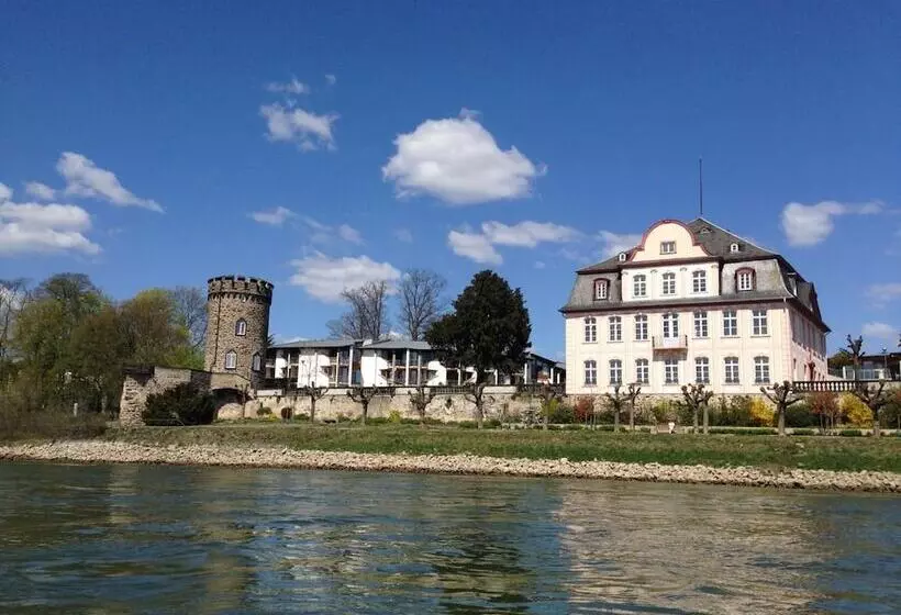 Hotelli Zur Schloß Schenke