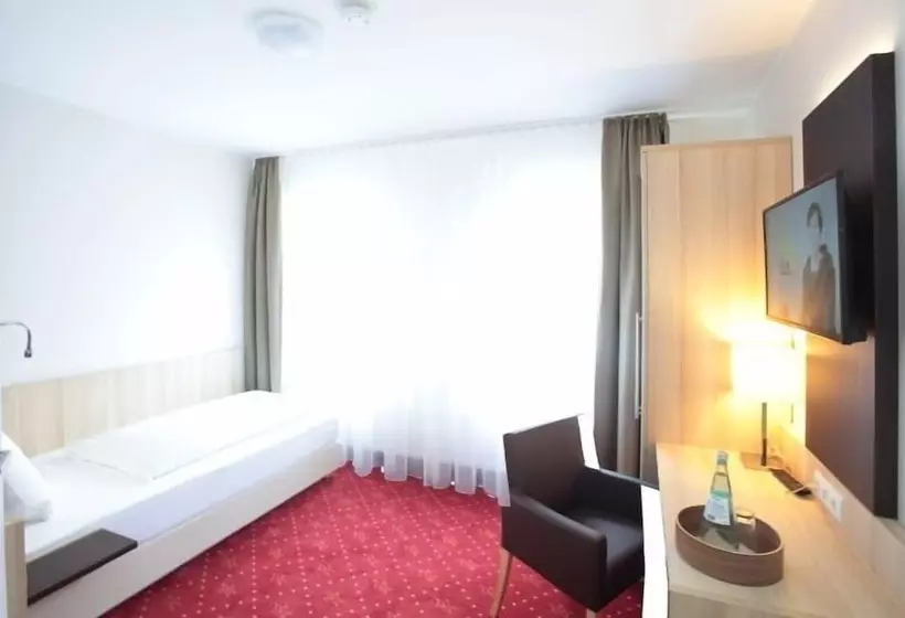 Hotelli Zur Schloß Schenke