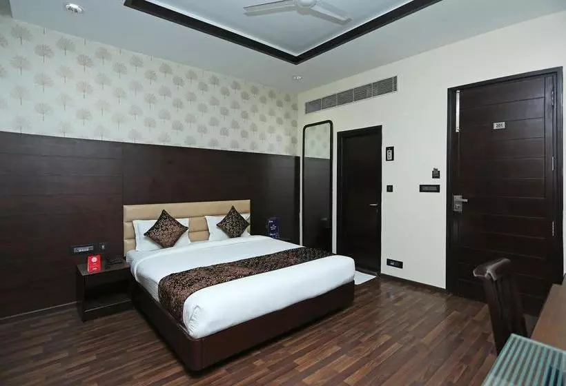 Oyo 9178 Hotel New Central Park