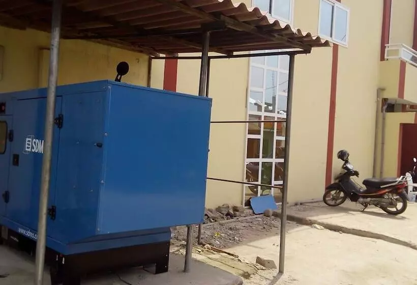 هتل Le Senateur