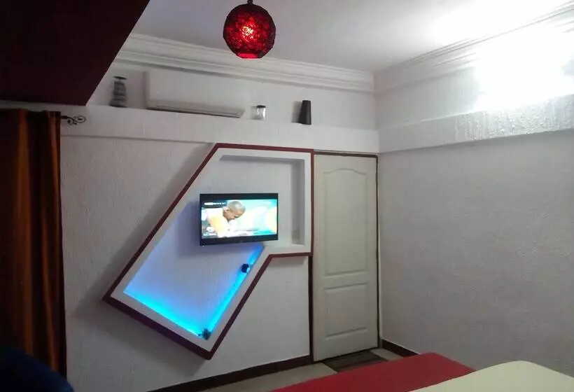 هتل Le Senateur