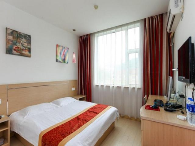 Thank Inn Chain Hotel Jiangsu Wuxi Huiqian Road Forest Park