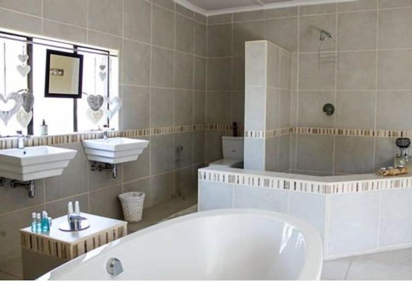 مبيت وإفطار Marechelle Country Estate