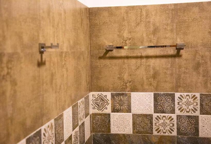 فندق Amelia Resort