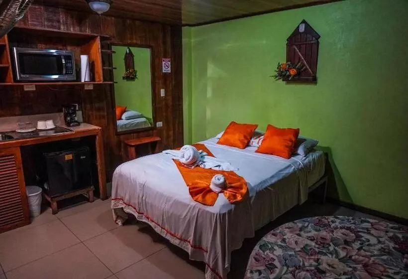 Hotelli Hospedaje Angeluz